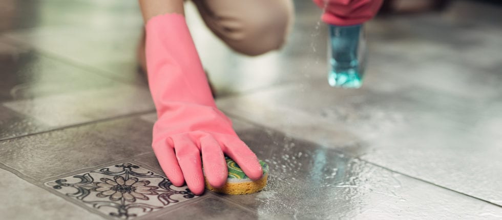 HOW OFTEN SHOULD YOU SCHEDULE PROFESSIONAL CLEANING SERVICES?